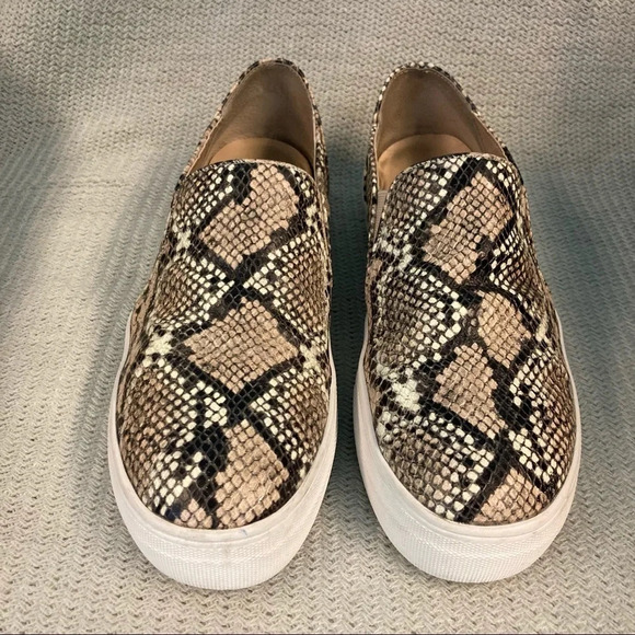 KATE SPADE Sz 10 Ginger Snake Skin Pattern Skater-style Slip-on Sneakers - Picture 2 of 8